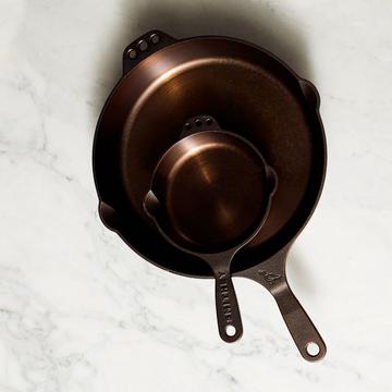 Load image into Gallery viewer, Smithey Ironware No. 6 Skillet
