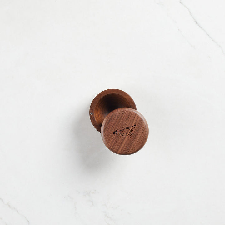 Load image into Gallery viewer, Smithey Ironware Salt Keeper
