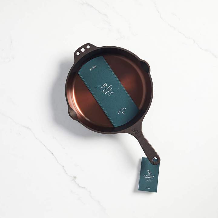 Load image into Gallery viewer, Smithey Ironware No. 10 Traditional Cast Iron Skillet
