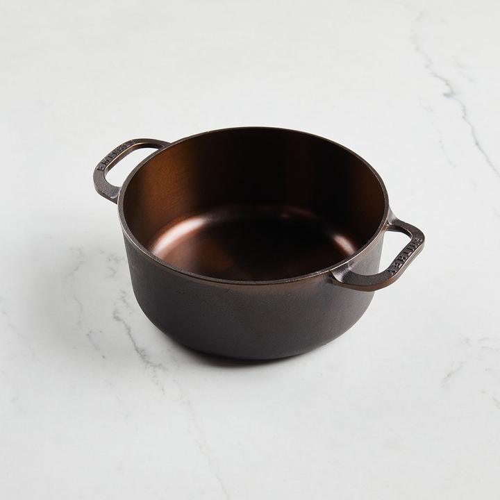 Load image into Gallery viewer, Smithey Ironware 3.5 Qt. Dutch Oven
