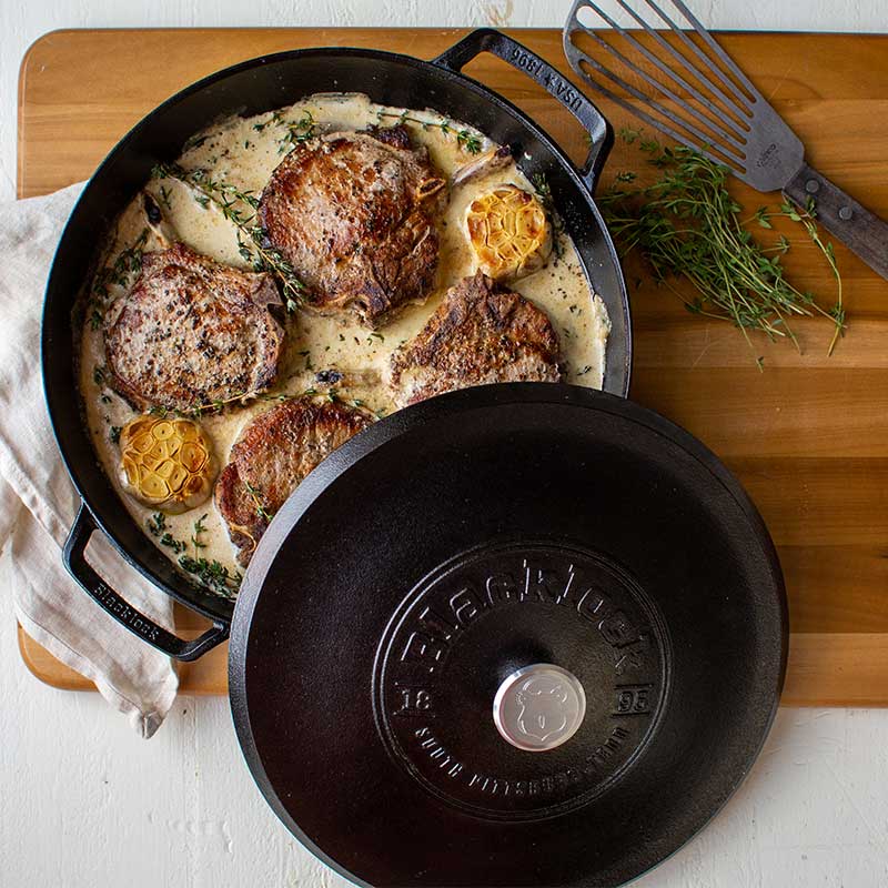 Load image into Gallery viewer, Lodge Blacklock *17* Triple Seasoned Cast Iron 4QT Braiser With Lid
