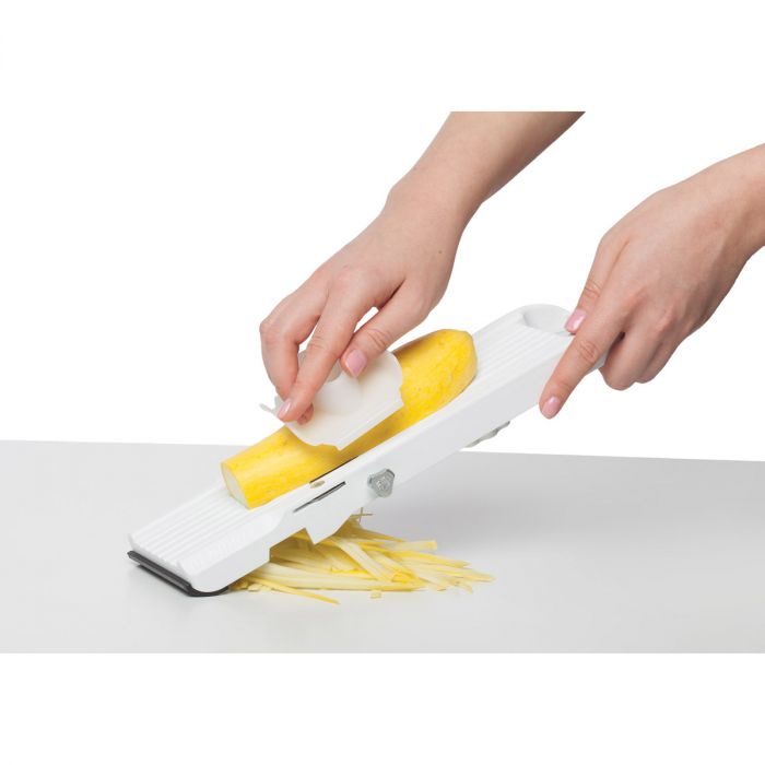Load image into Gallery viewer, Benriner Mandoline Slicer with 4 Blades No. 64
