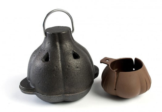 Charcoal Companion Cast Iron Garlic Roaster & Squeezer Set