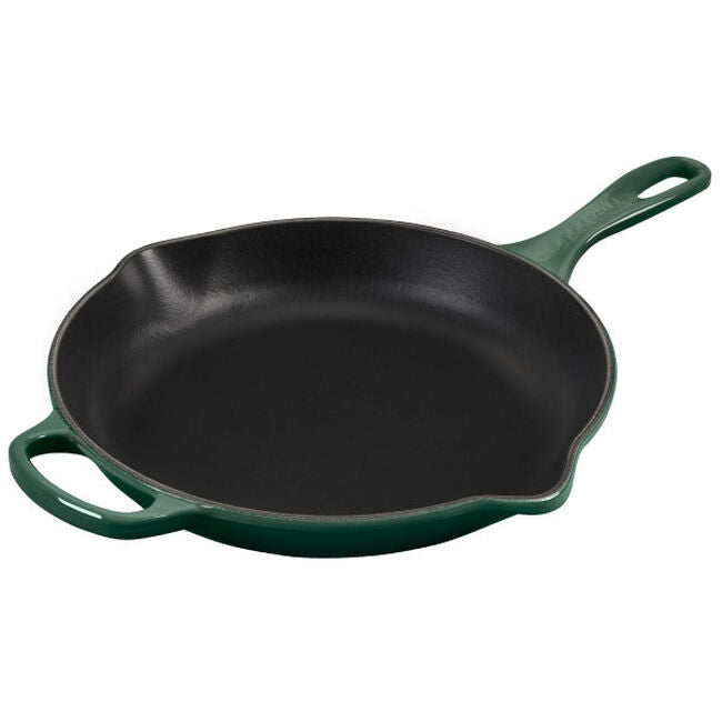 Load image into Gallery viewer, Le Creuset Signature Skillet - 10 1/4"
