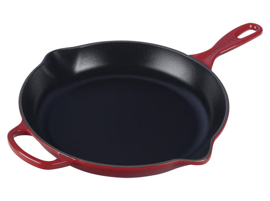Le Creuset Signature Skillet - 11 3/4"