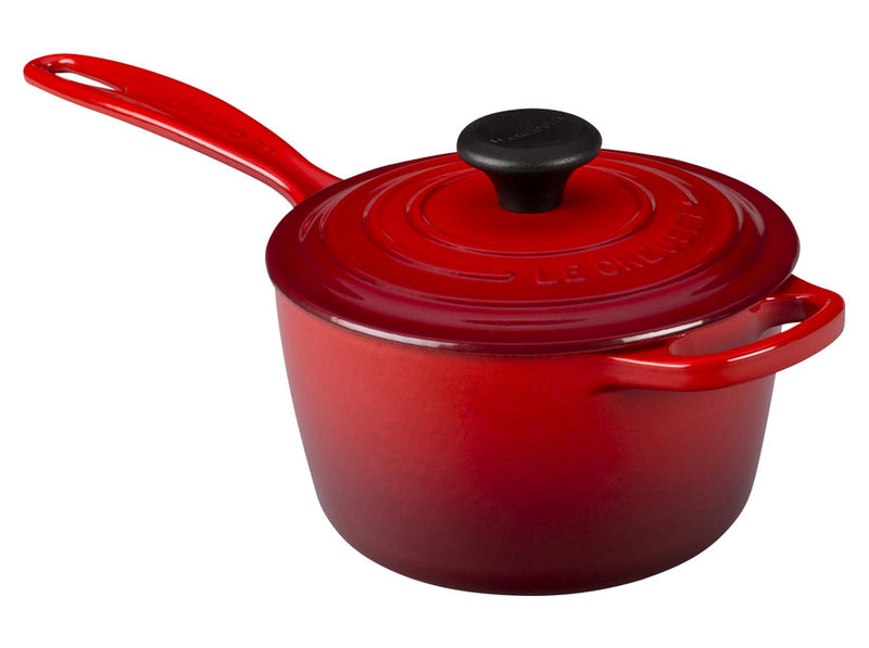 Load image into Gallery viewer, Le Creuset Signature Saucepan 1 3/4 qt.
