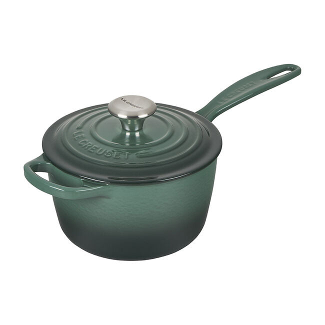 Load image into Gallery viewer, Le Creuset Signature Saucepan 1 3/4 qt.

