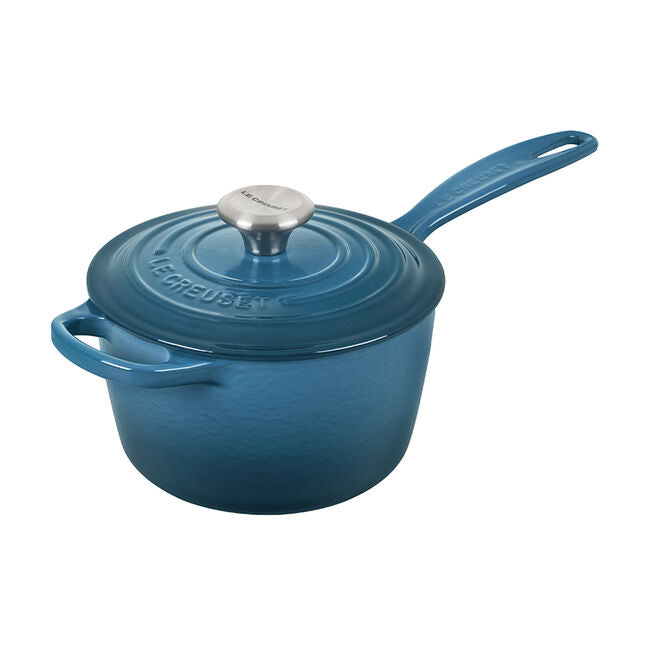 Load image into Gallery viewer, Le Creuset Signature Saucepan 1 3/4 qt.

