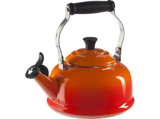 Le Creuset Classic Whistling Kettle