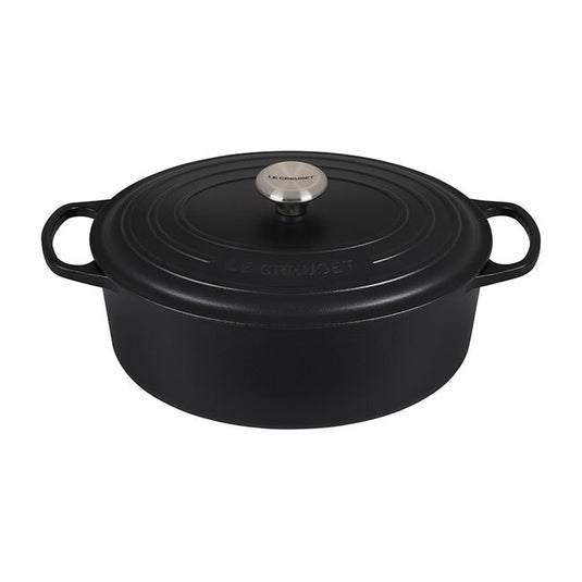 Le Creuset Oval Dutch Oven 6 3/4 qt.