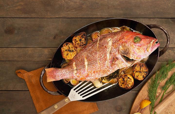 Load image into Gallery viewer, Smithey Ironware Carbon Steel Oval Roaster
