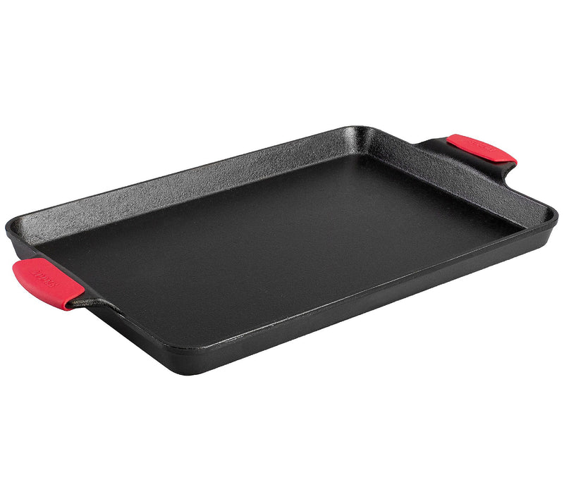 Load image into Gallery viewer, Lodge 15.5"x10.5" Baking Pan w/ Silicone Grip
