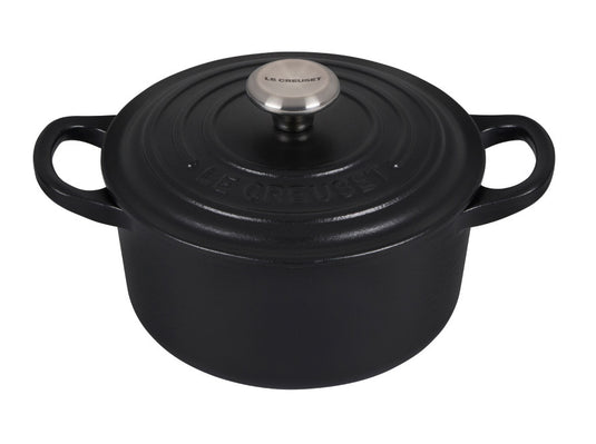 Le Creuset Round Dutch Oven 3 1/2 qt.