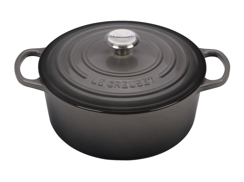Load image into Gallery viewer, Le Creuset Round Dutch Oven 5 1/2 qt.
