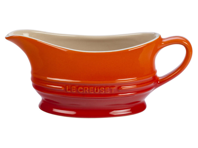 Load image into Gallery viewer, Le Creuset Classic 12 oz. Gravy Boat (Old Style)
