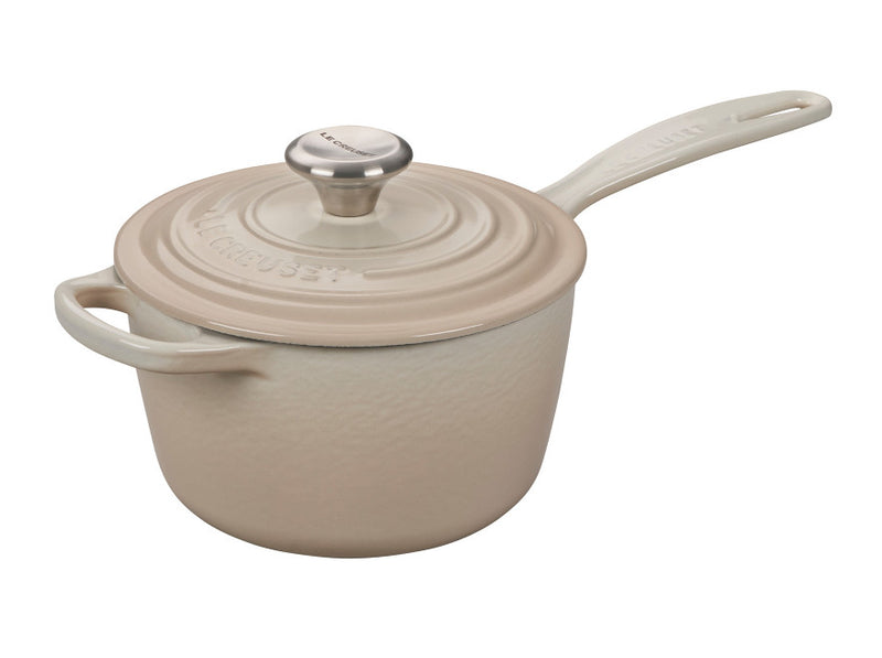 Load image into Gallery viewer, Le Creuset Signature Saucepan 1 3/4 qt.
