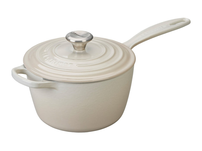 Load image into Gallery viewer, Le Creuset Signature Saucepan 2 1/4 qt.
